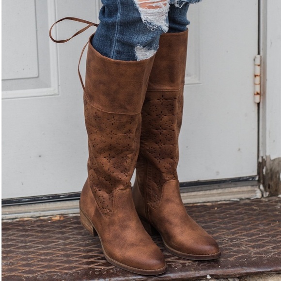 Buckle Shoes - NIB Perforated Bow Back Knee High Riding Boots